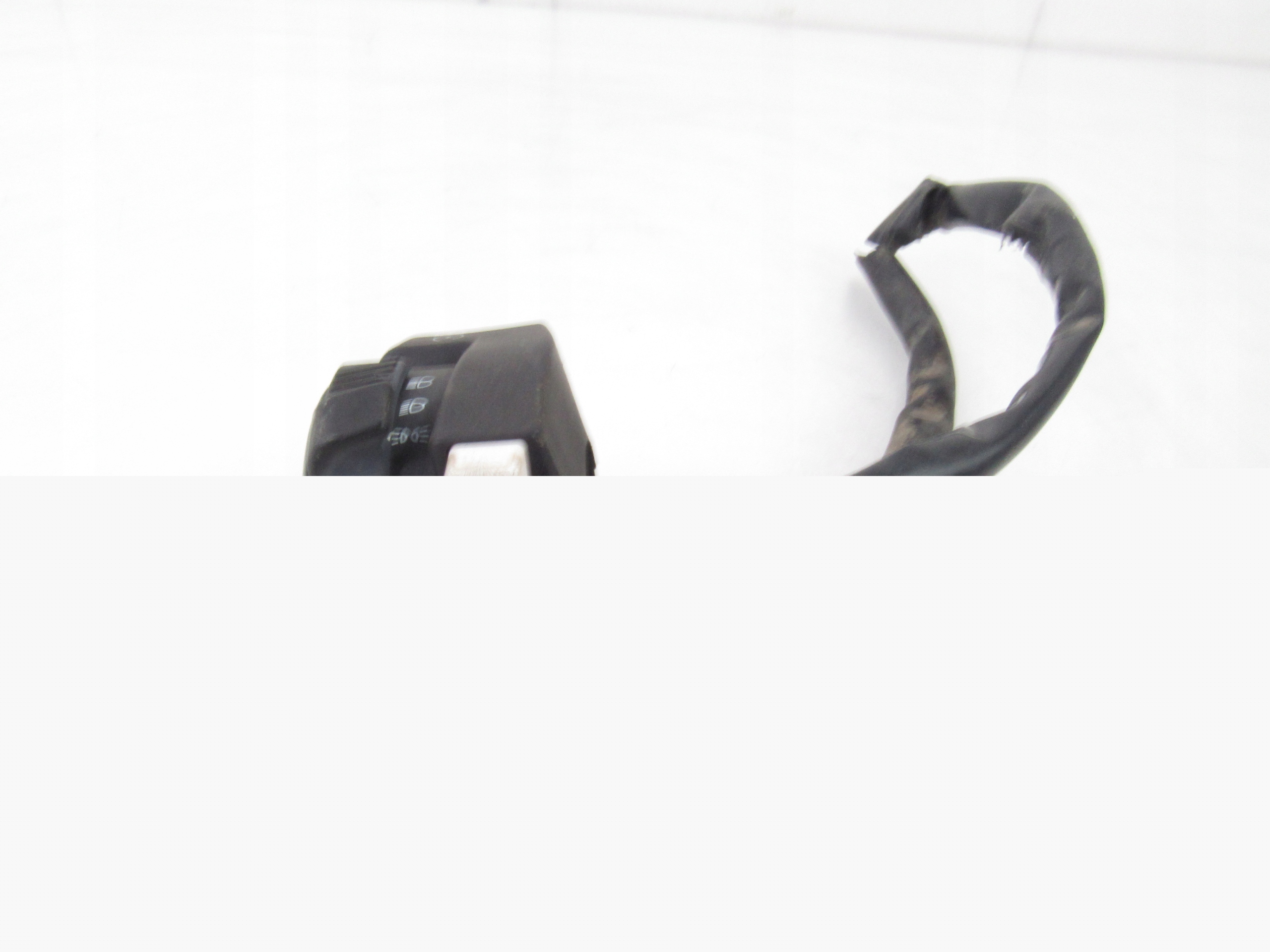 15117095571